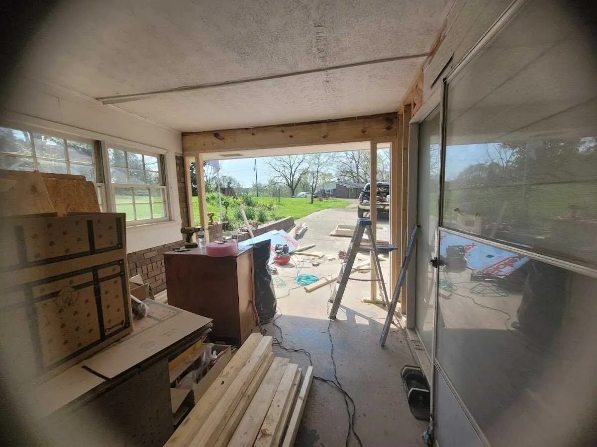 Air movers and dehumidifier for Water Mitigation Services in Roxbury